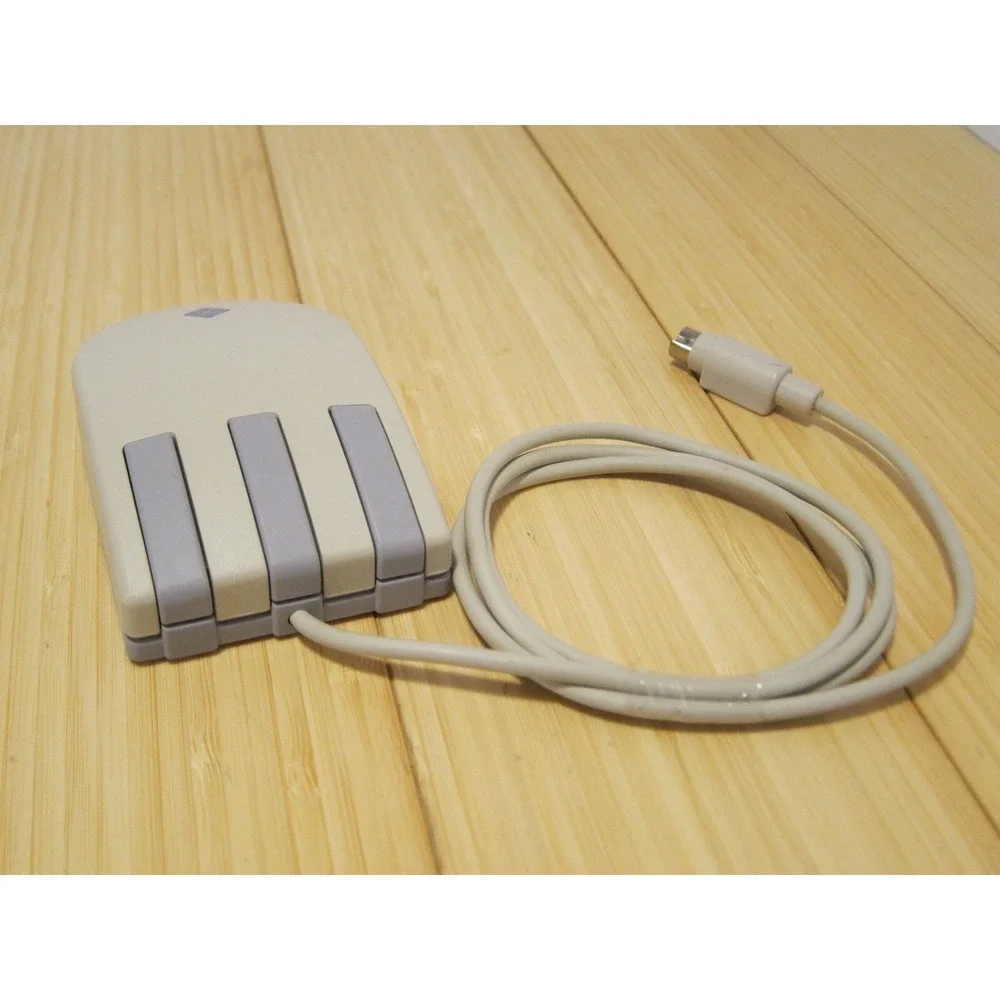 Sun Microsystems 370-1398 Type 5 Three Button Optical Mouse (listing 2 of 5)